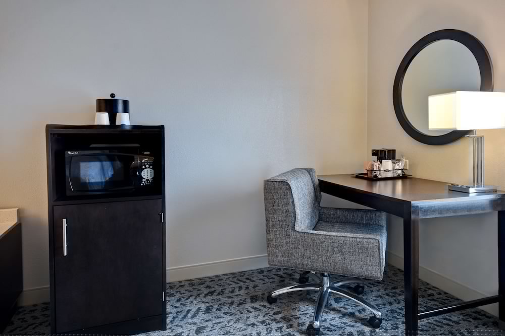 Hampton Inn & Suites Columbia South Fort Meade Area 32/45