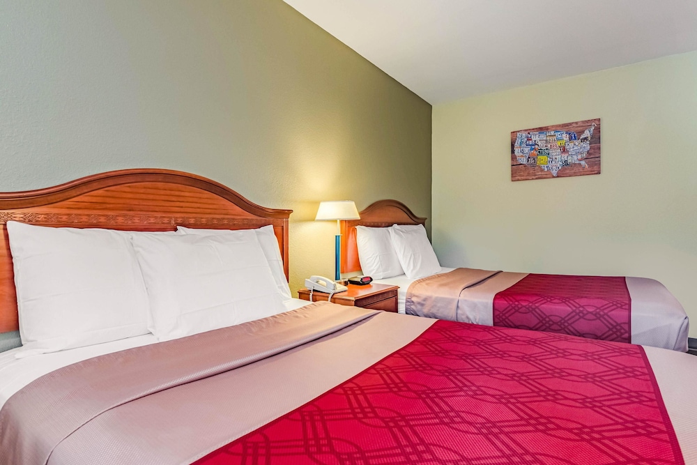 Econo Lodge Lexington Downtown Near I-81 11/29