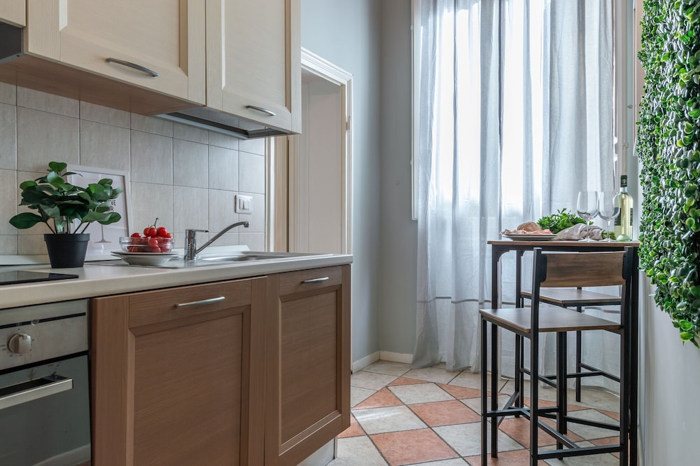 Wine Apartments Florence Pinot 6/47