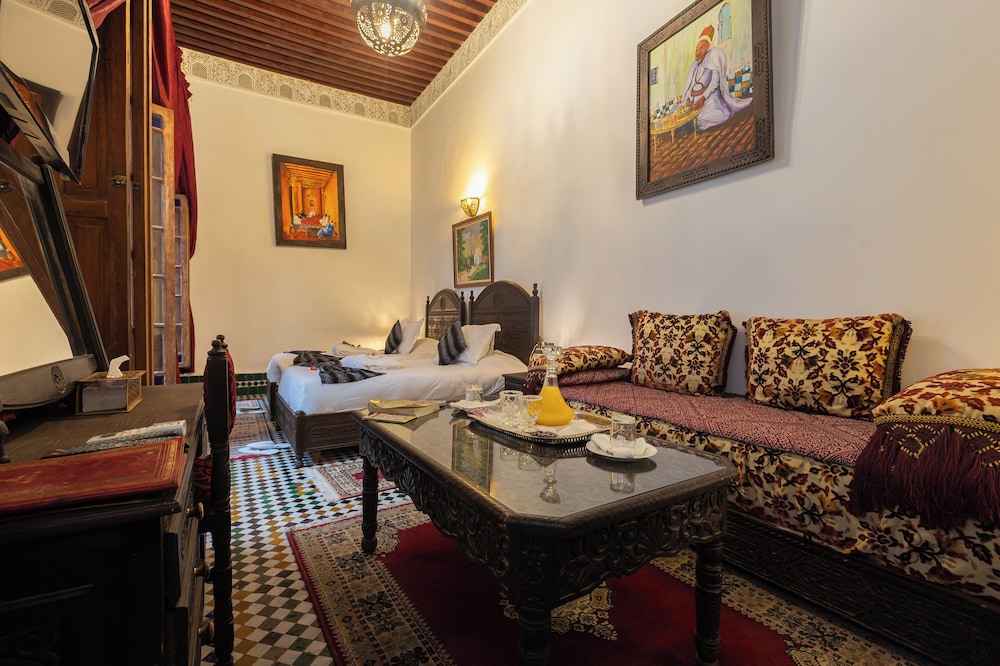 RIAD GHITA 26/50