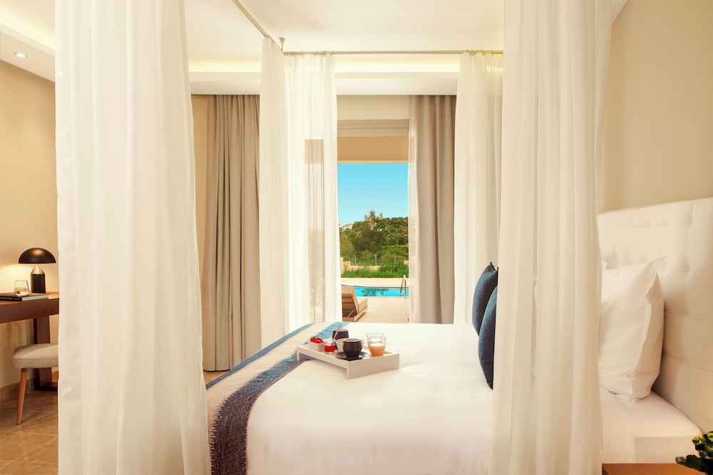 2 BEDROOMS, PRESIDENTIAL, VILLA, PRIVATE POOL