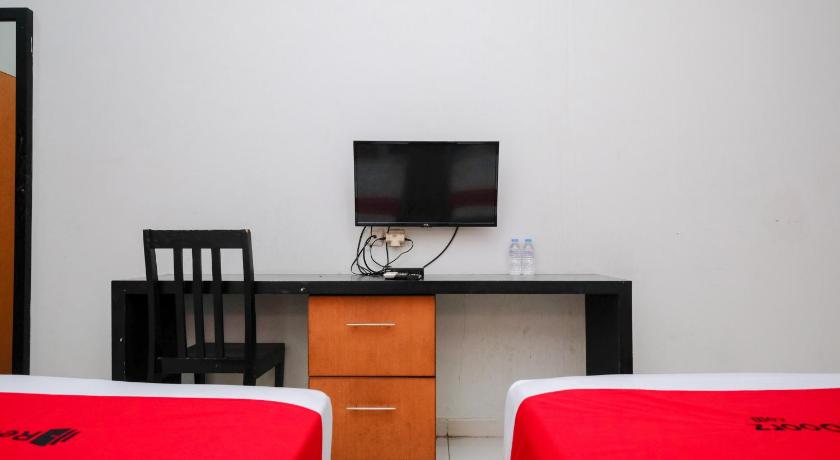 Reddoorz Plus Taman Siswa 2 44/63