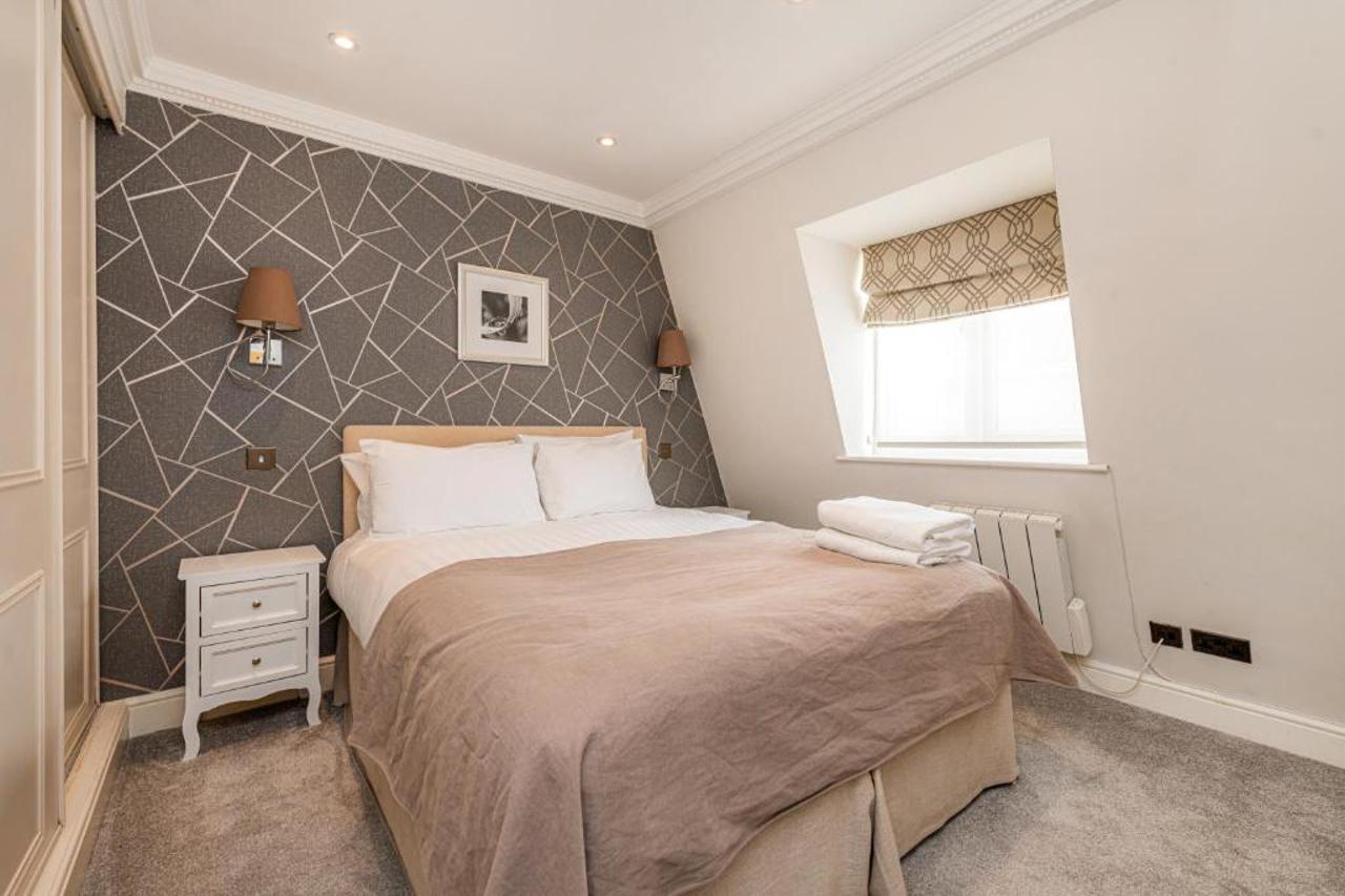 Apartment Queensgate Court 29/37