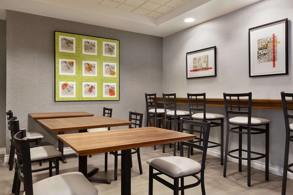 Wingate by Wyndham Greenwood Village/Denver Tech 33/47