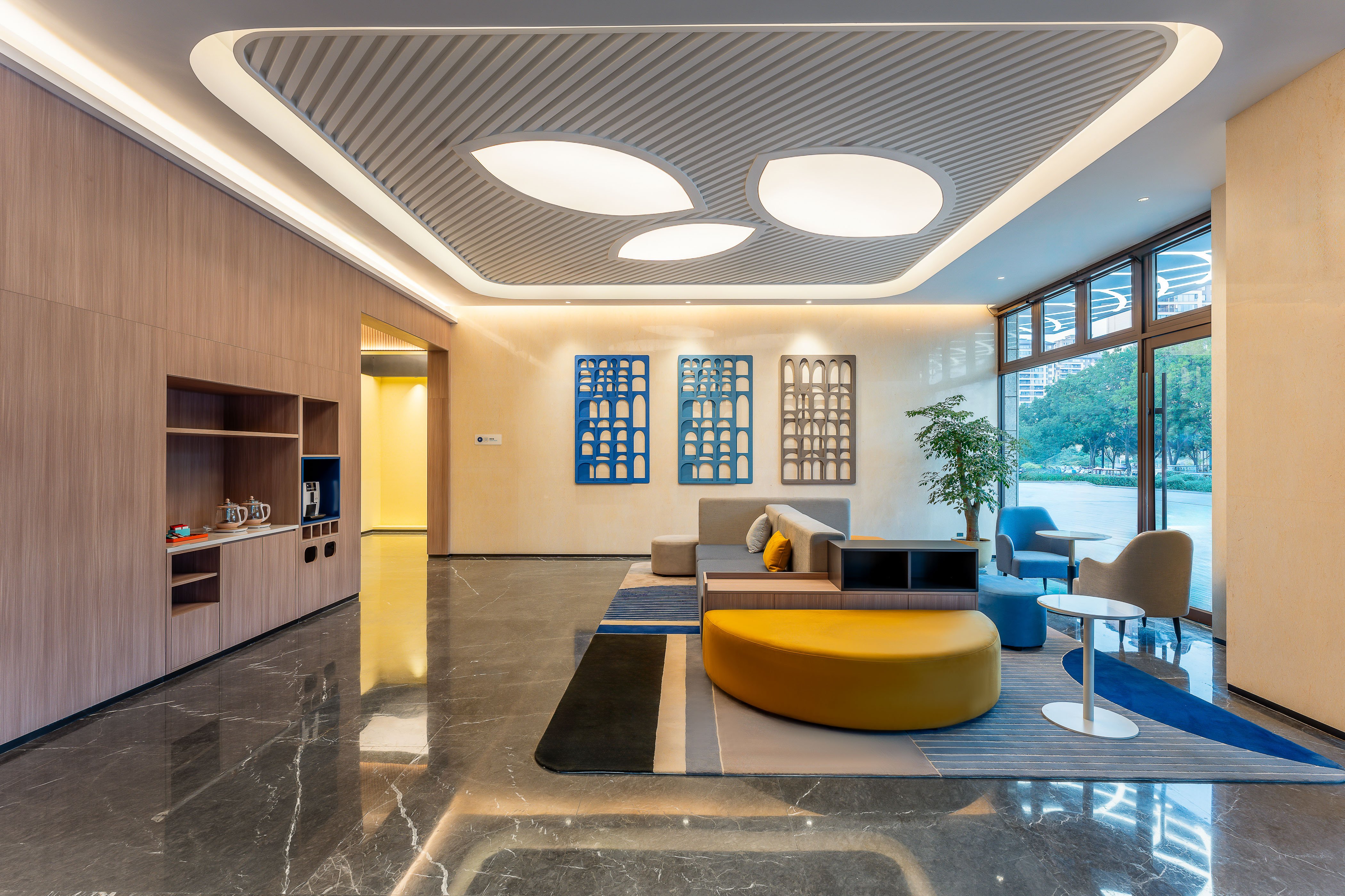 Holiday Inn Express Luoyang Longmen 21/27