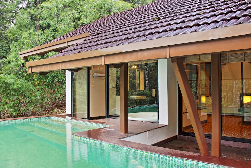 The Ibnii Spa Resort 3/48