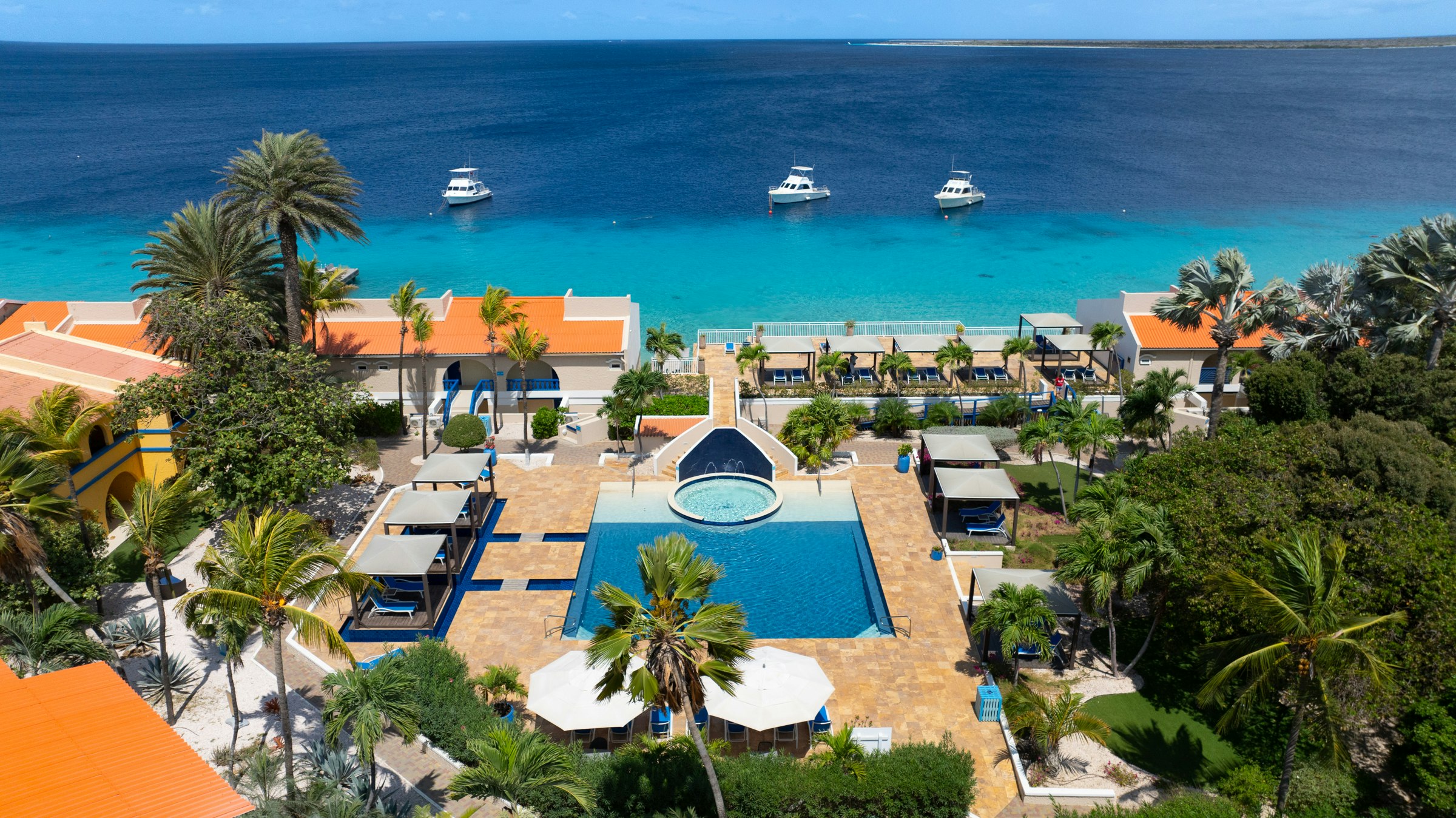 Divi Flamingo Beach Resort 33/47