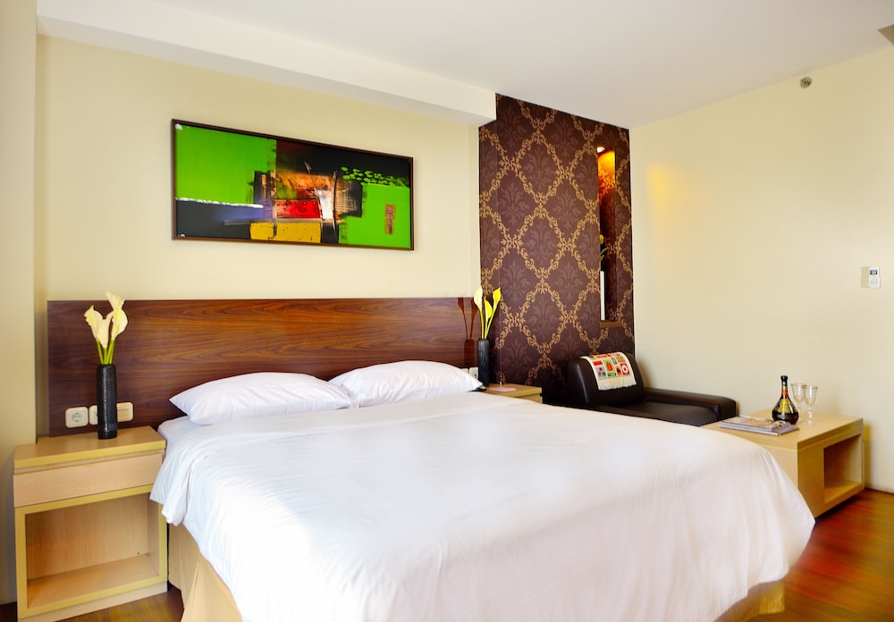 Avissa Suites 18/72