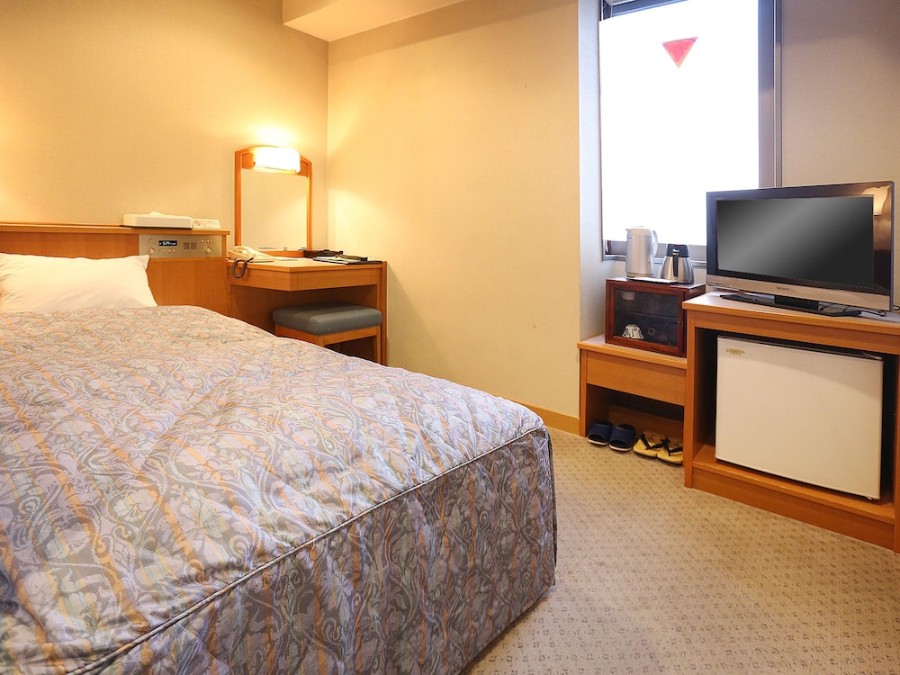HOTEL PARENS ONOYA 5/28