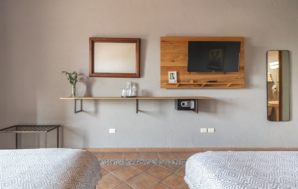 Casa Goyri San Miguel de Allende 49/50