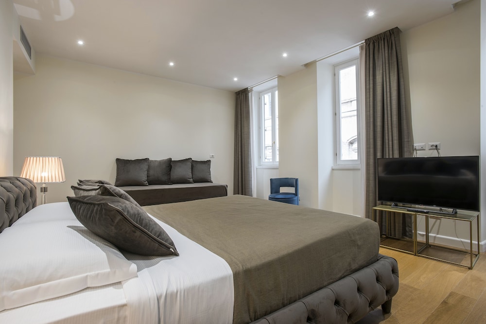 Amazing Piazza Venezia Suites 8/50