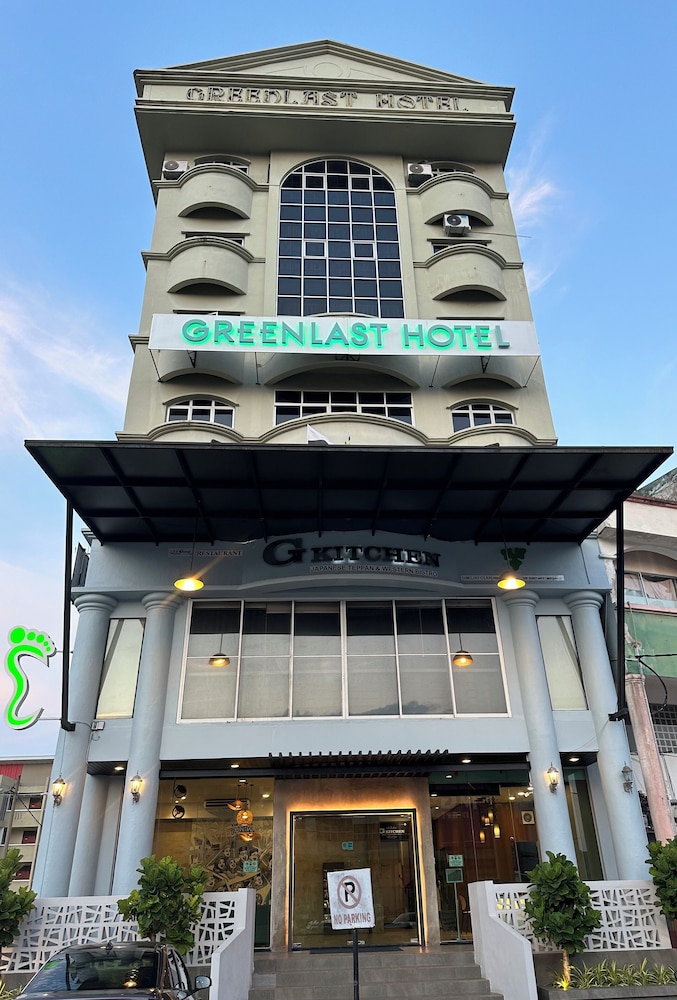 Greenlast Hotel 2/47