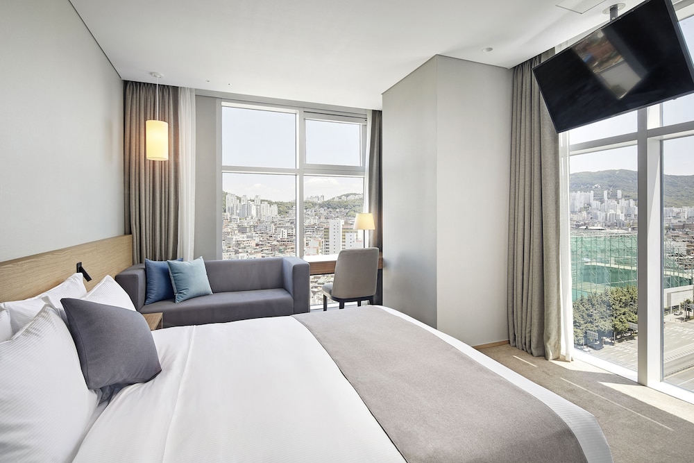 MD Hotel Doksan 22/56
