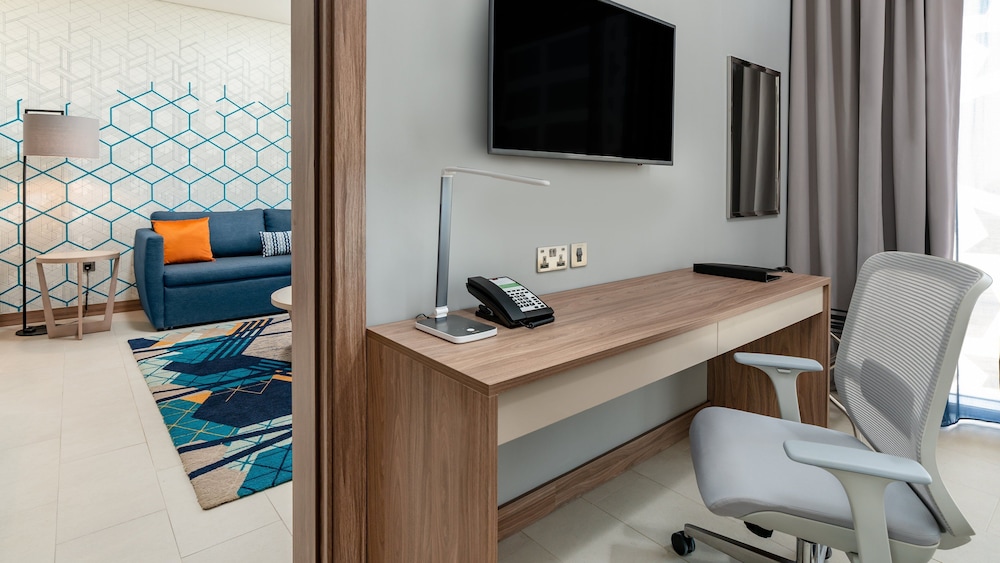 هوليداي إن آند سويتس - الجبيل(Holiday Inn & Suites Al Jubail) 61/72