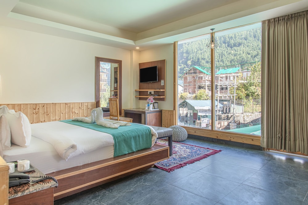 Echor Himalayan Heights Luxe Manali 32/50