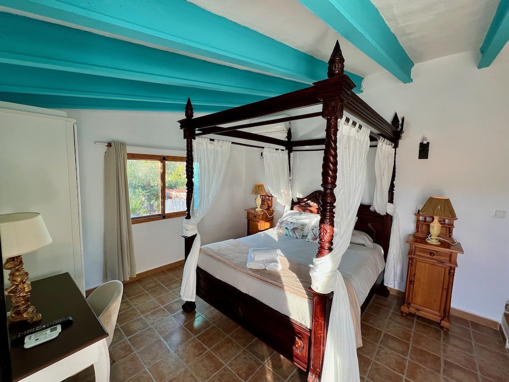 غرفة ديلوكس بسرير كينج، Altea Paradise B&B - Adults Only 2/10