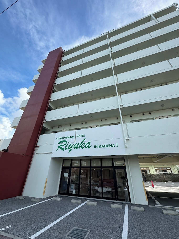 CONDOMINIUM HOTEL Riyuka in KADENA 1 26/37