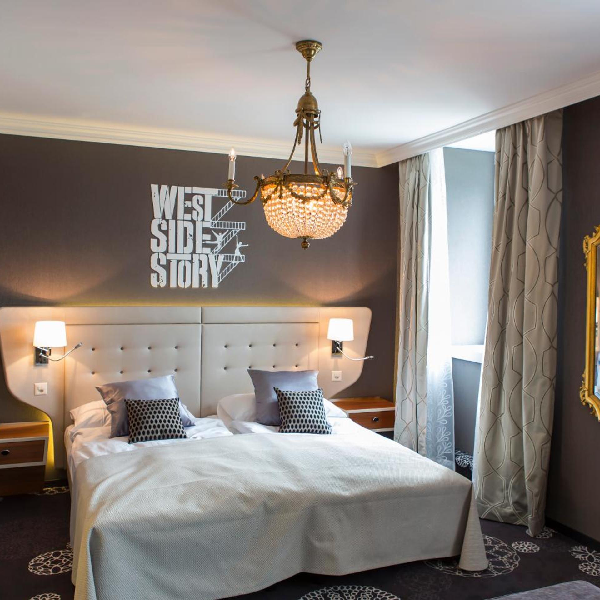 Lucerne, Luxury, Suite, Sofa