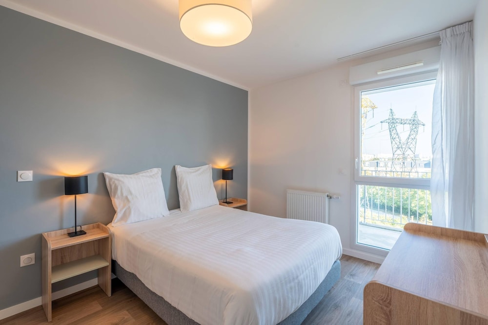 Quality Aparthotel Choisy Orly Airport 11/35