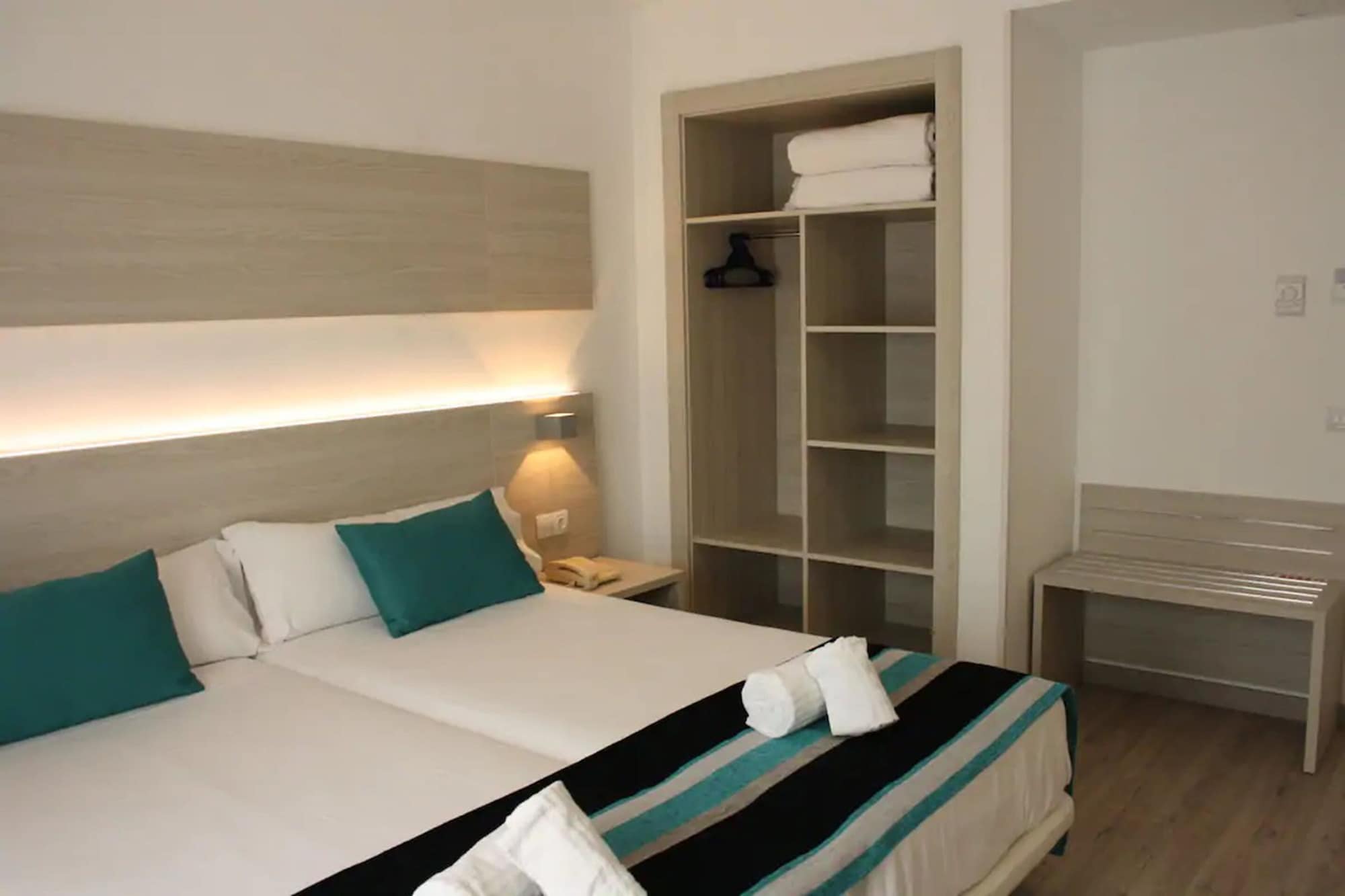 COMFORT, DOUBLE BED, BALCONY