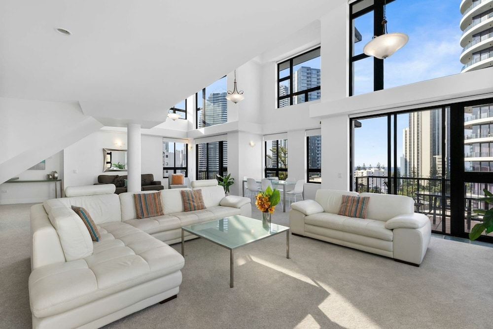 Neptune Resort 53/80