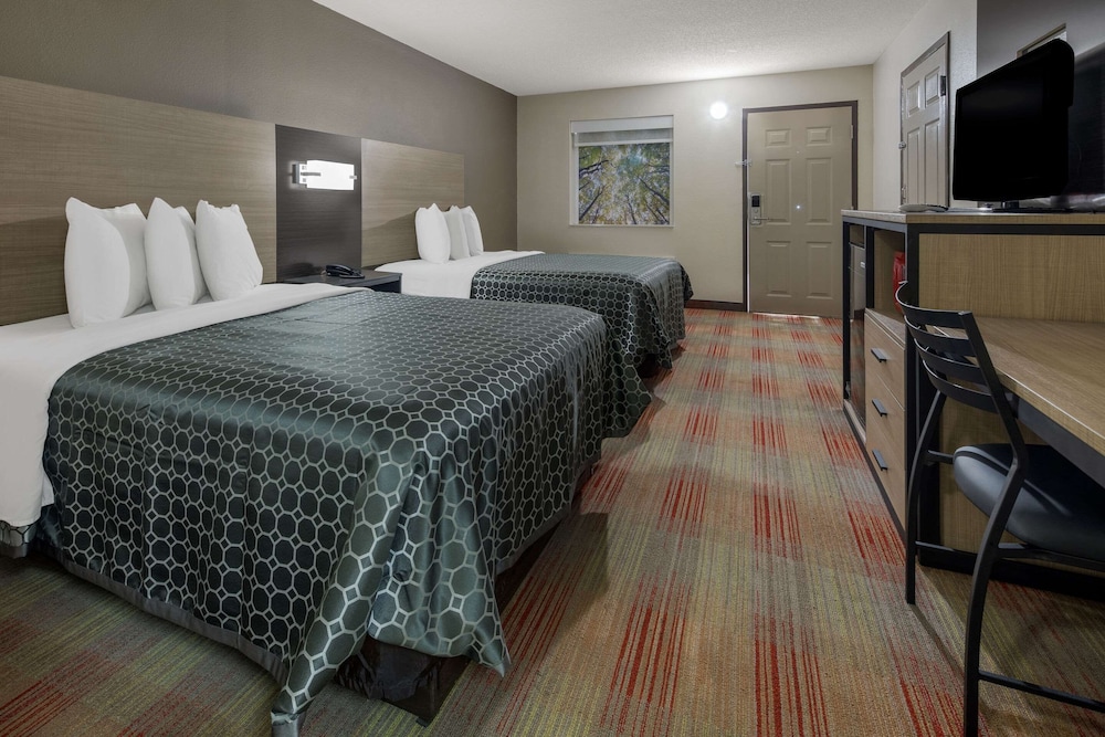 غرفة قياسية بسريرين مزدوجين، Rodeway Inn Ardmore I-65 8/10