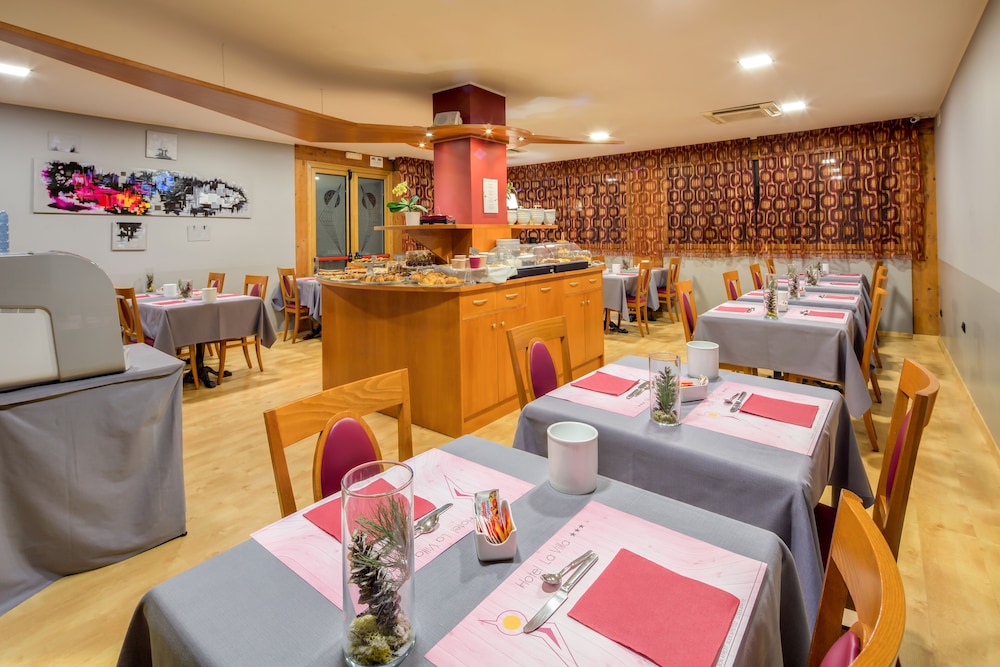 La Villa, Sure Hotel Collection by Best Western 50/76