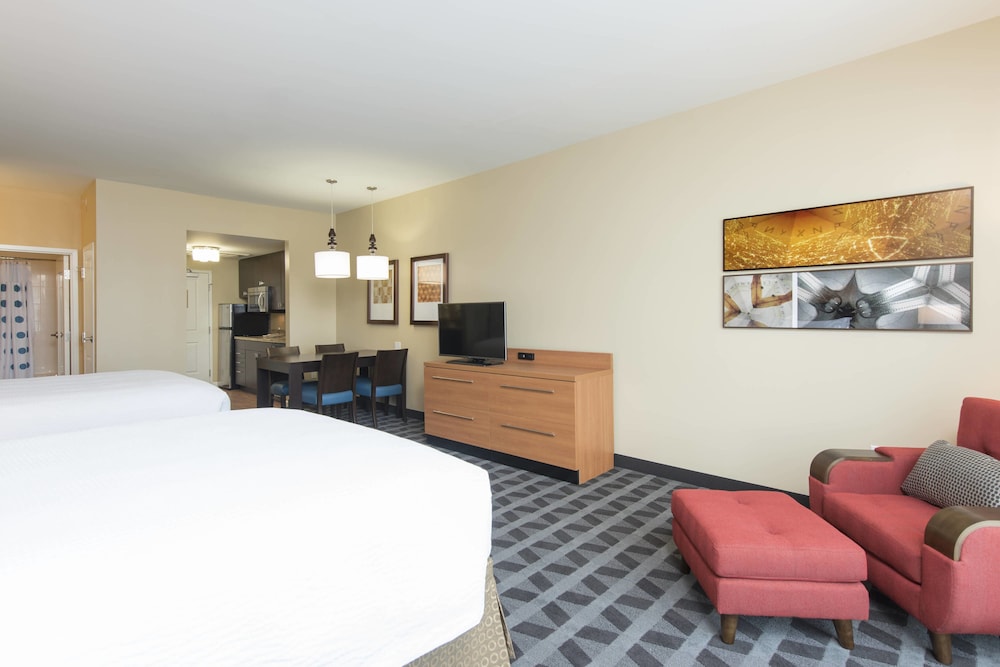 Towneplace Suites Champaign Urbana Campustown 27/48