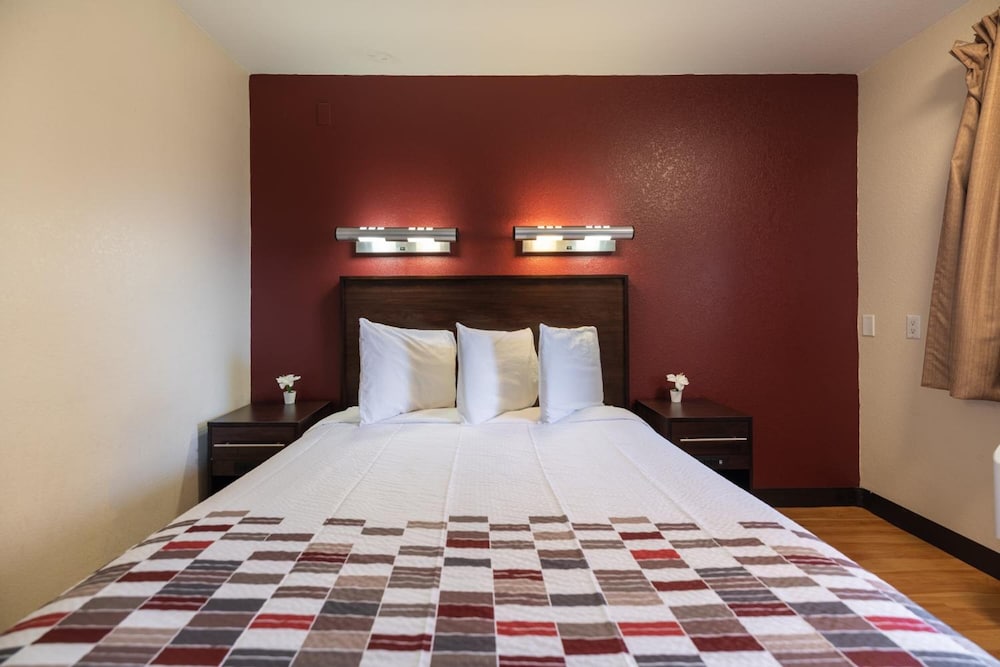 California Inn And Suites Rancho Cordova 11/37