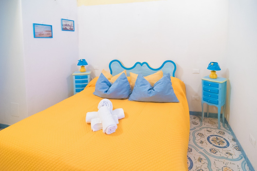 Villa Neptunus Ischia(Formerly Villa Pitti)، Forio 25/56