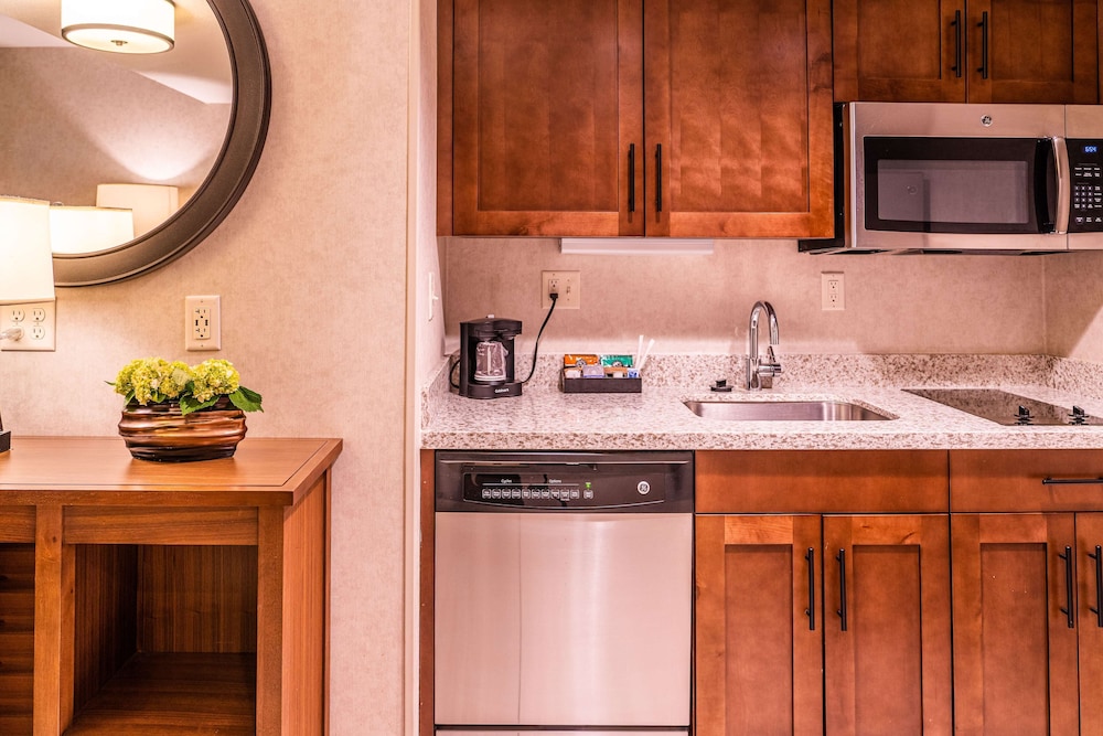Homewood Suites By Hilton Pleasant Hill Concord 68/86