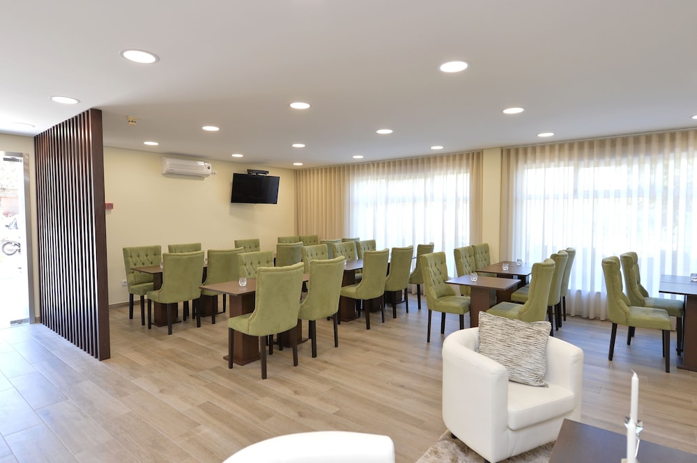 Hotel Don Rodrigues 45/56
