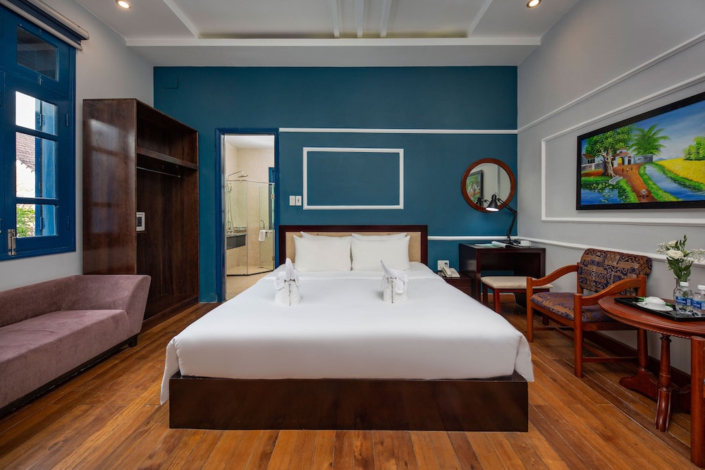 Sofia Boutique Hotel 11/24