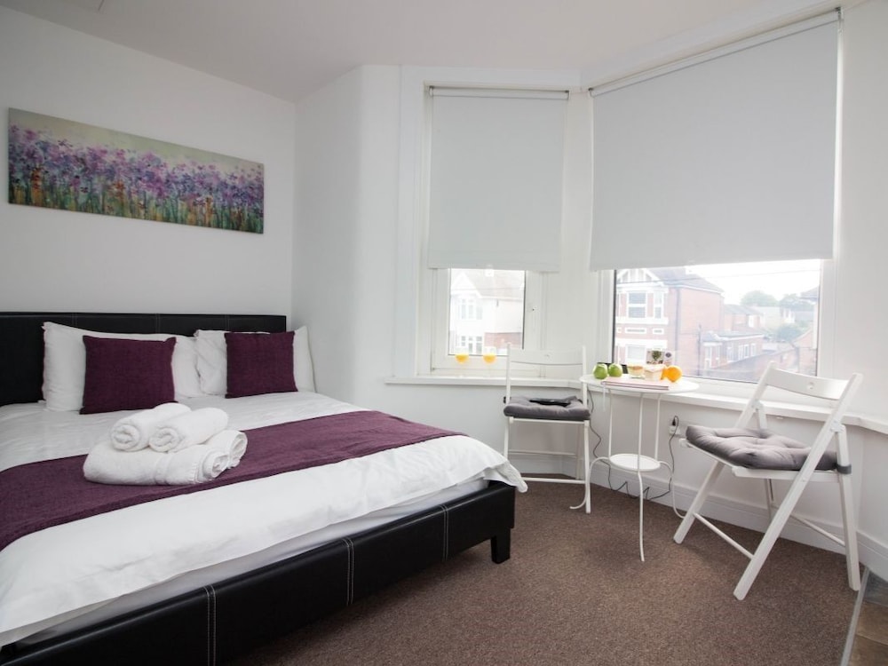 Beddoe Apartments 12/50