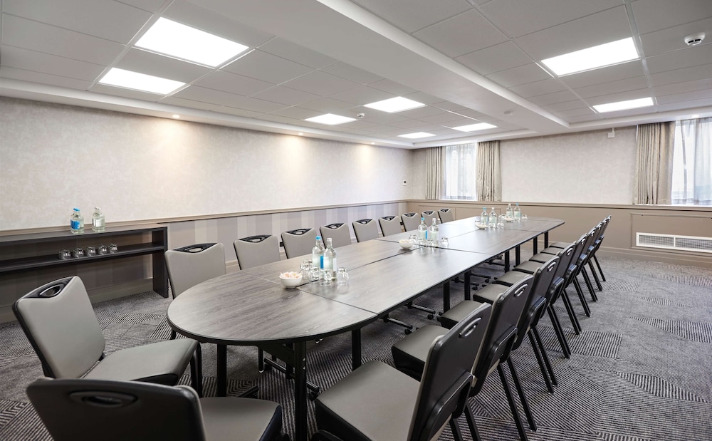 Doubletree Newbury North 41/50