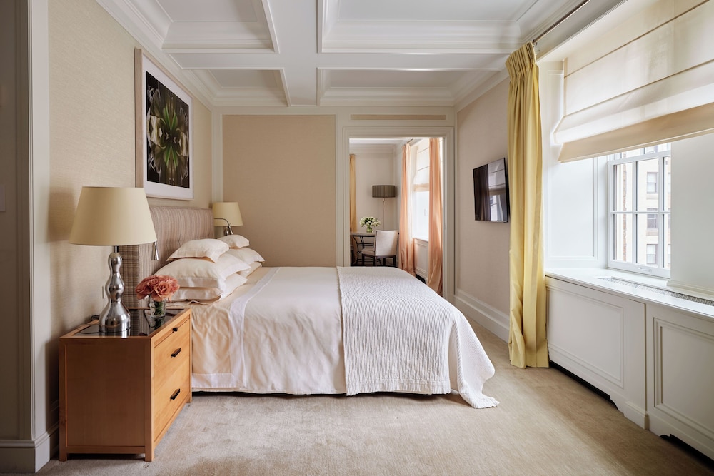 MADISON, SUITE