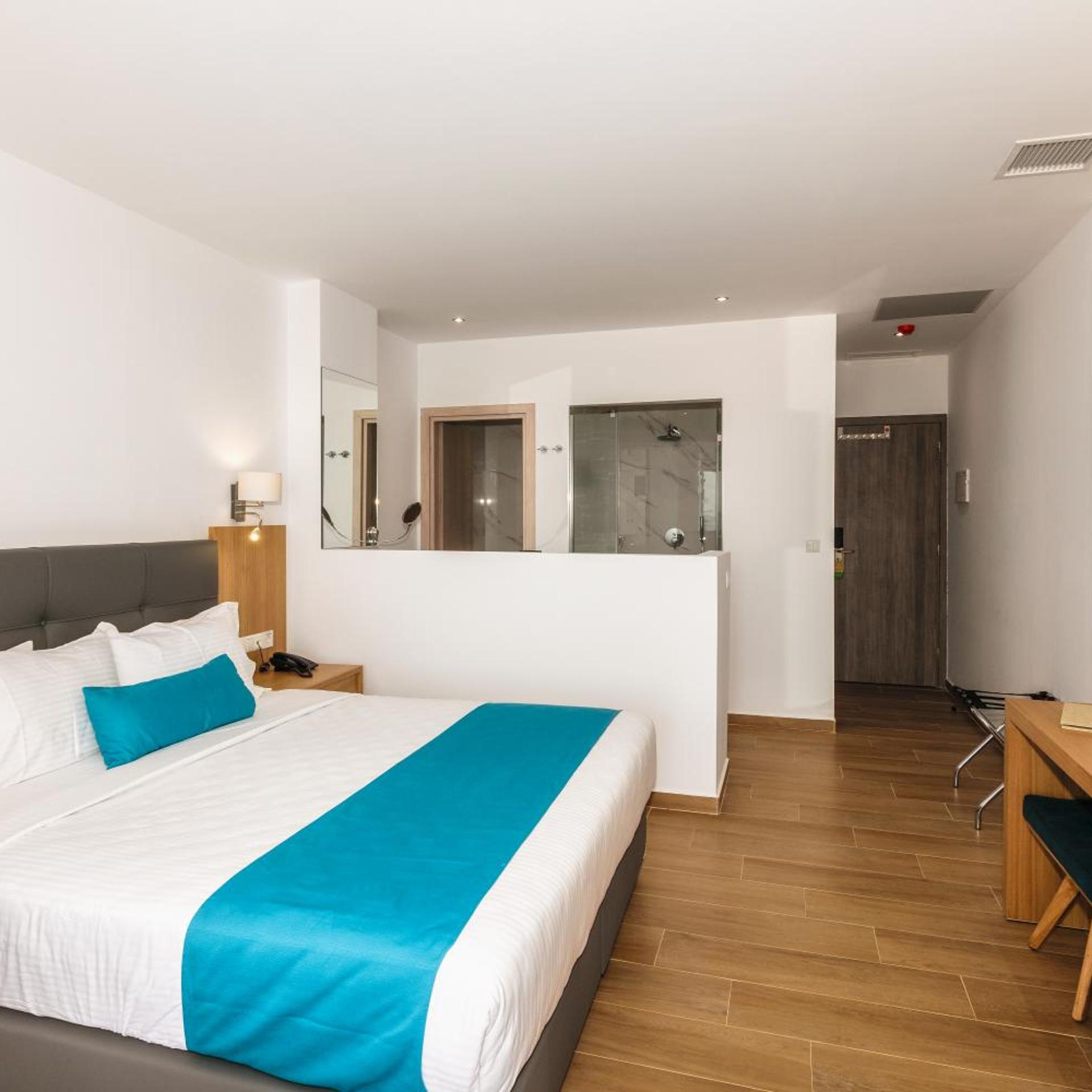 SUITE, SEA SIDE, PRIVATE POOL