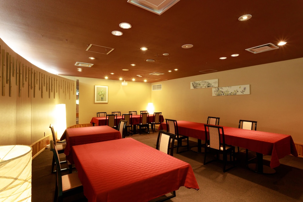 IZUMIGO KIYOSATO KOGEN HOTEL 42/54