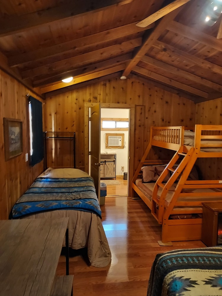 Grand Canyon Ranch 37/68