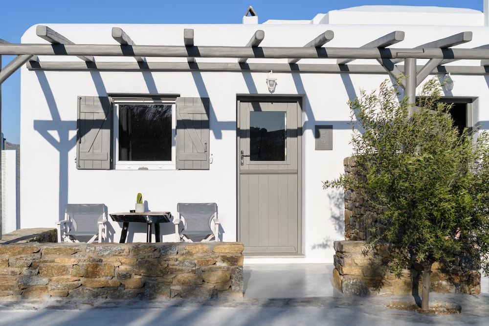 OLIVE MYKONOS VILLAS 67/73