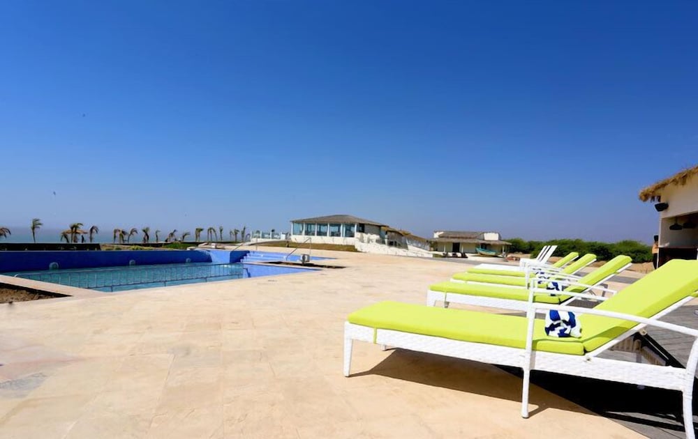 Serena Beach Resort 44/50