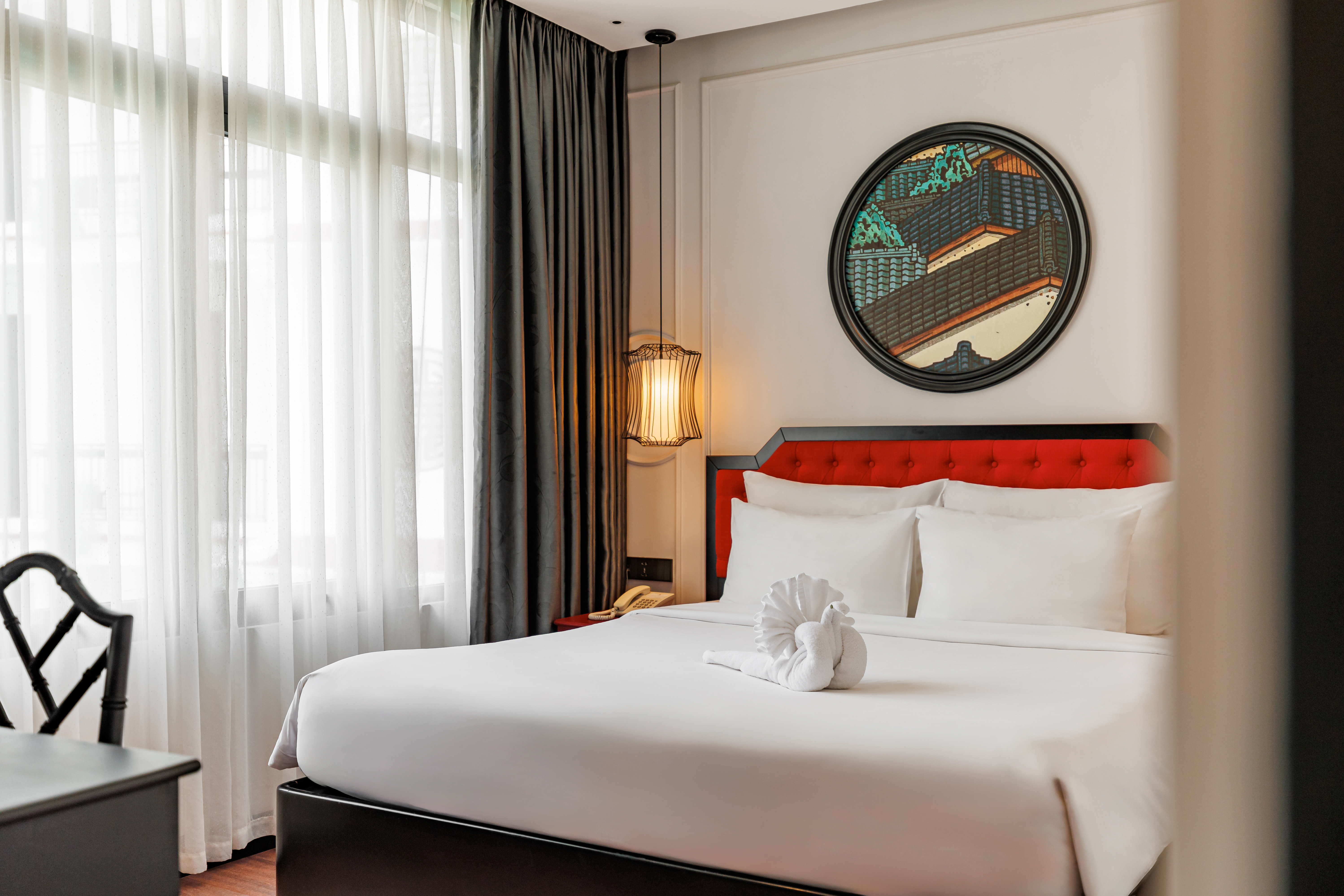 Suite, Balcony