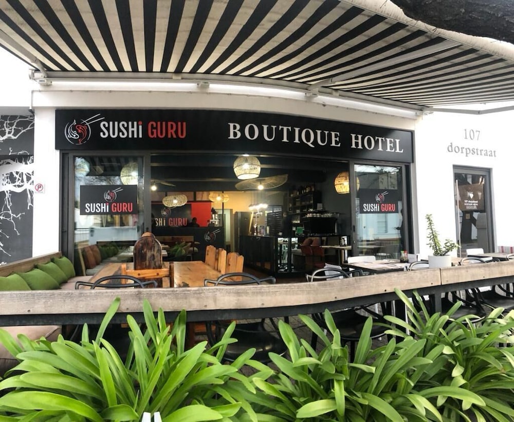 107 Dorpstraat Boutique Hotel 9/70