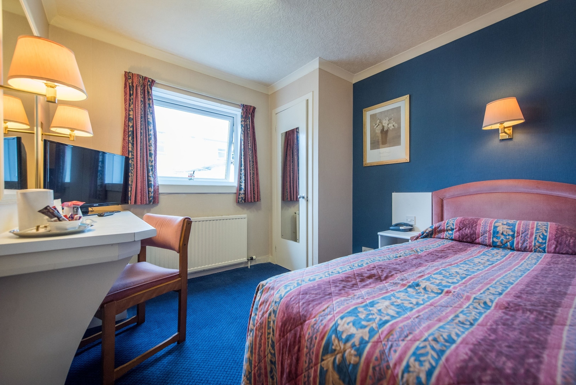 CLASSIC, DOUBLE BED