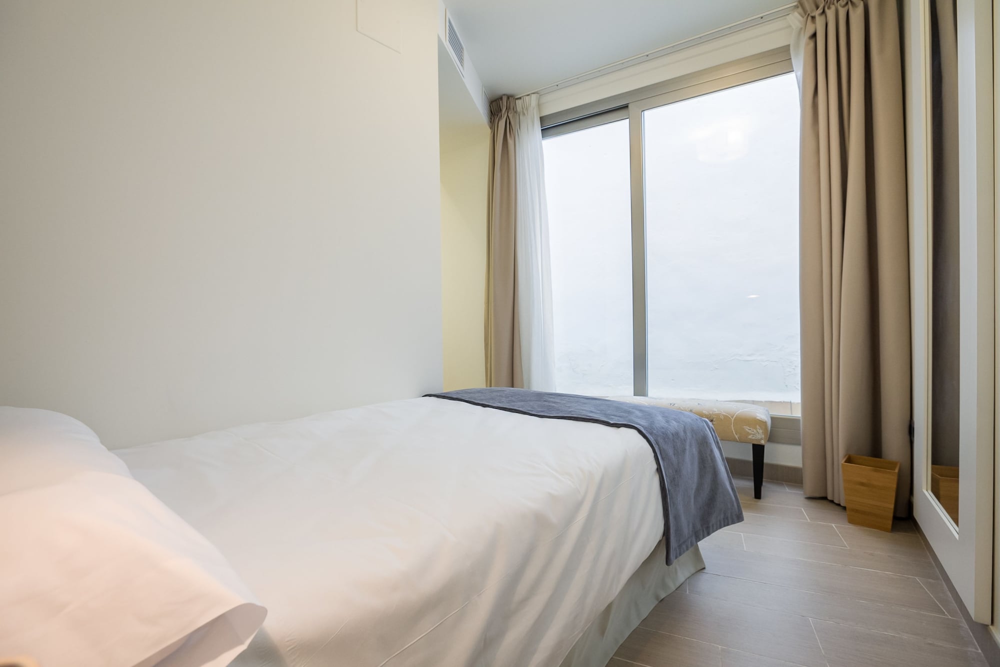 2 BEDROOMS, DELUXE, APARTMENT, SINGLE, 2 BATHROOMS