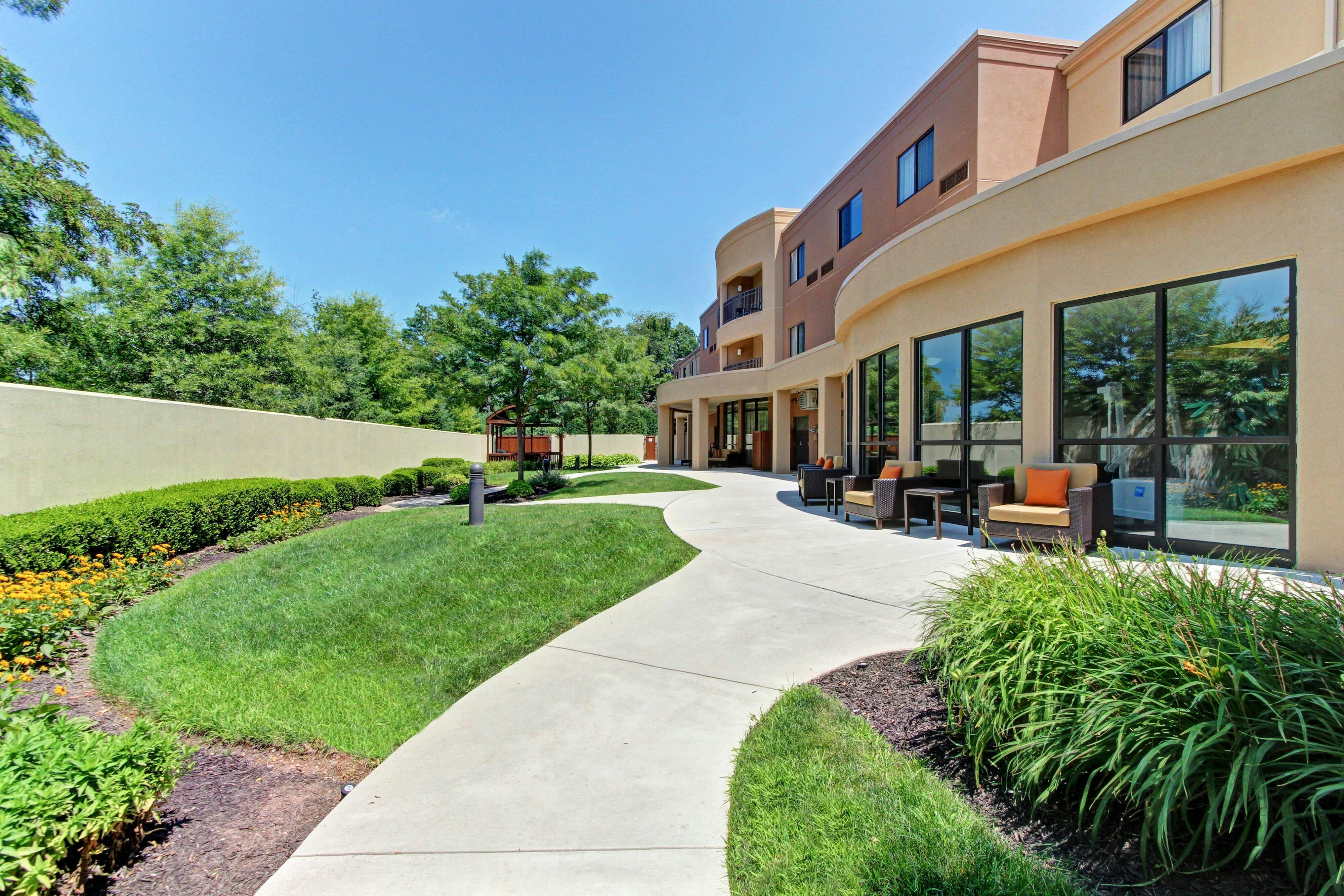 Courtyard By Marriott Harrisburg West Mechanicsburg 16/17