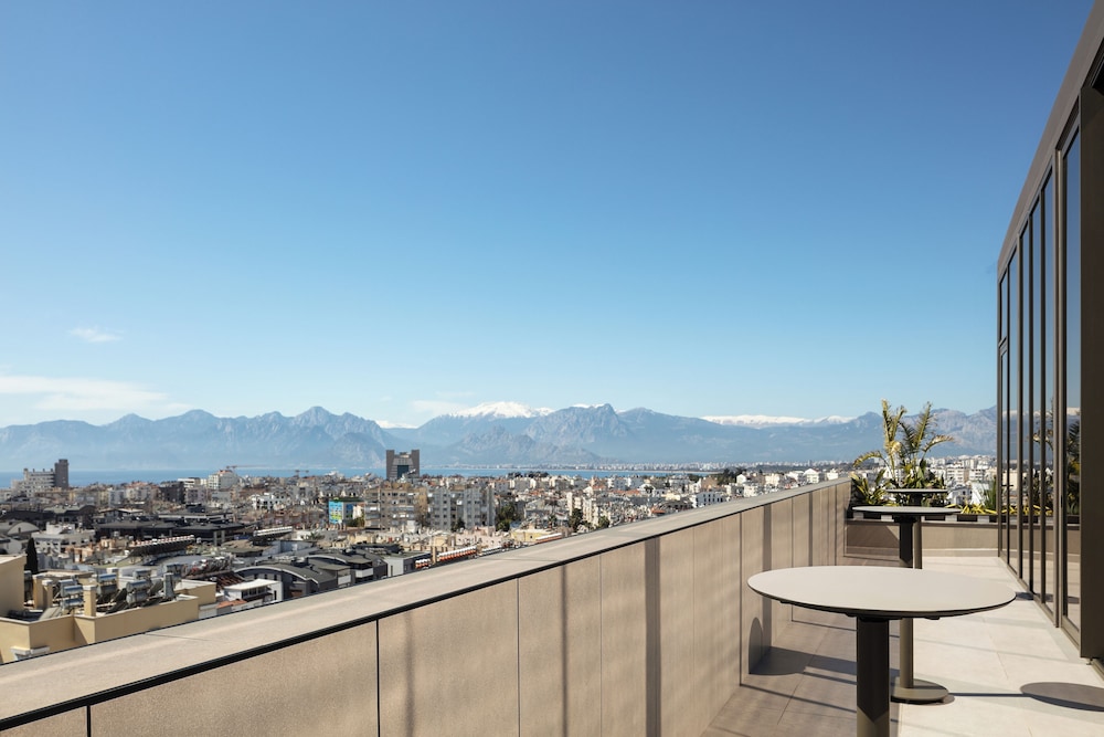Residence Inn by Marriott Antalya 78/82