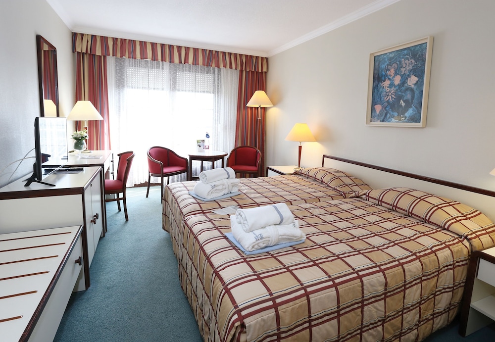 Danubius Health Spa Resort Aqua 24/71