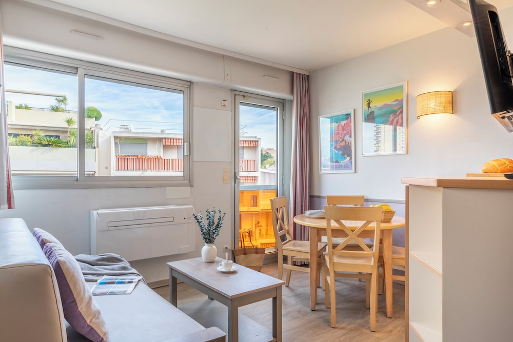 Pierre Vacances Residence Promenade Des Bains 22/42