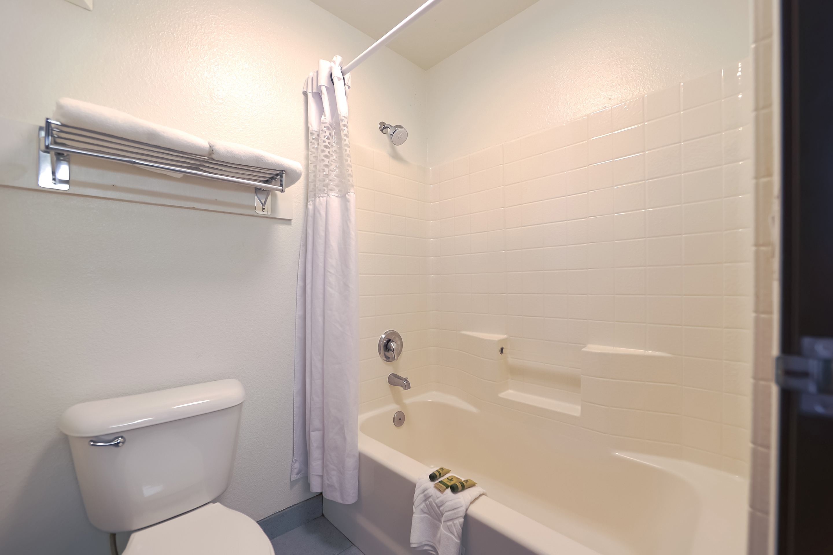 غرفة بسرير مزدوج بإطلالة على البحر، Siletz Bay Beachfront Hotel by OYO Lincoln City 10/10